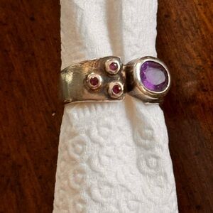 STUNNING - RARE STERLING SILVER RING by JORYEL VERA.  SIZE 7.